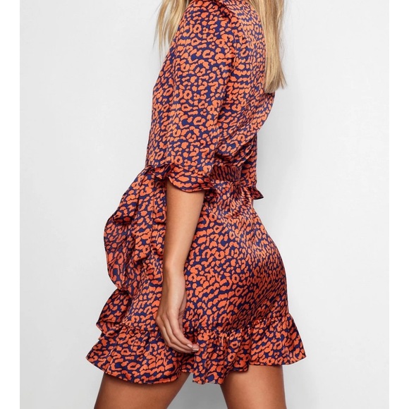 BOOHOO Navy & Orange Ruffled Wrap Dress Half Sleeves Sleek Satiny Short Length - Picture 2 of 15